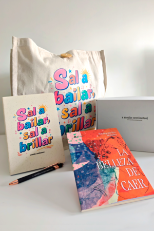 Regala el Pack sal a bailar, sal a brillar. Incluye La belleza de caer. Ya disponible. Edición limitada.